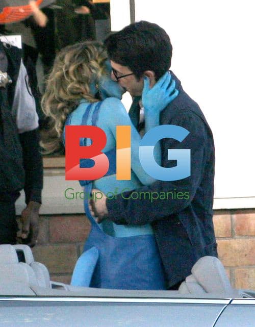 AnnaLynne McCord on "90210" Set