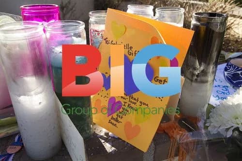 Vigil for Gabrielle Giffords and Victims