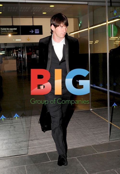 Barcelona FC Players at Airport