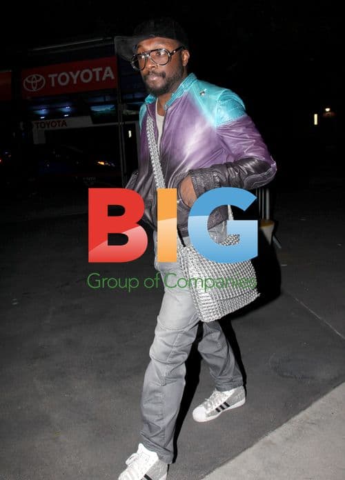 Will.i.am at Lakers Game