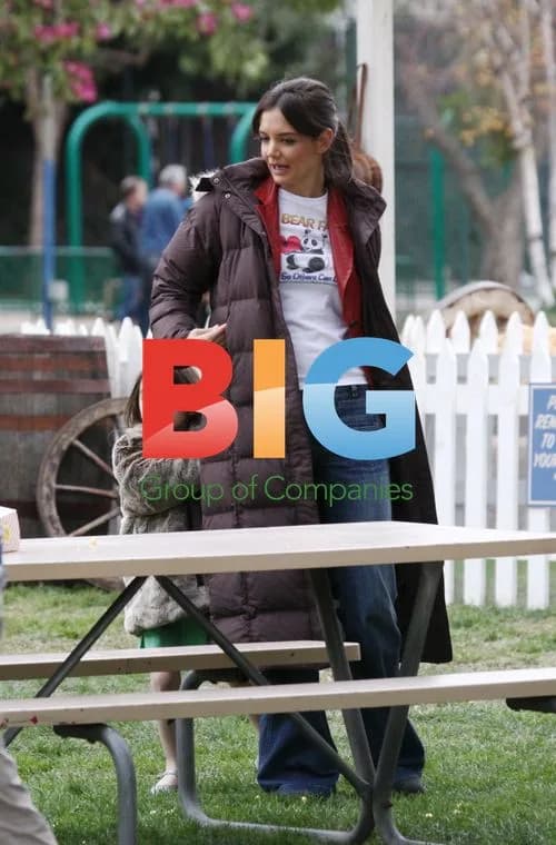 Katie Holmes and Suri at Petting Zoo on "Jack and Jill" Set