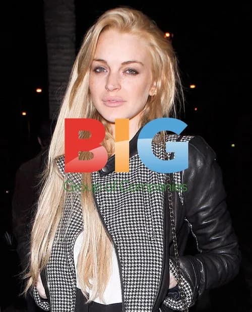 Lindsay Lohan Police Escort