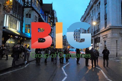 Police Raid Accessorize on Regent Street