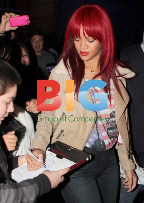 Rihanna Leaving Clippers Game