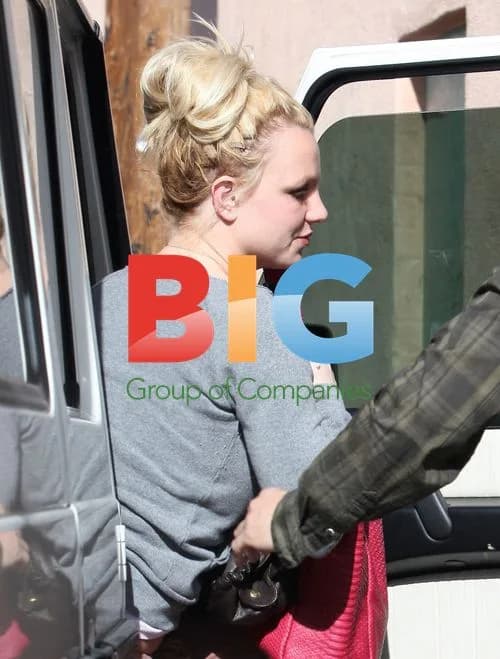 Britney Spears Heads to Dance Studio