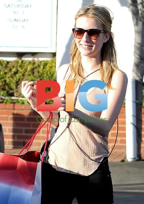 Emma Roberts Leaves Fred Segal in LA