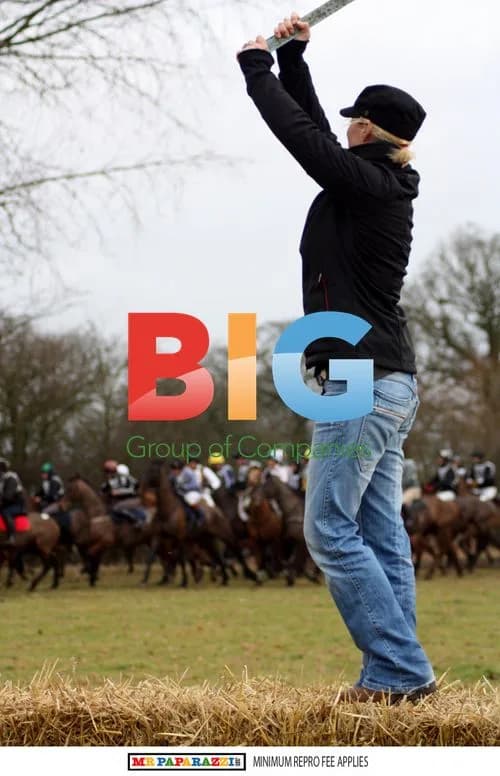 Zara Phillips Shows Engagement Ring