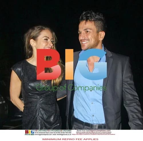 Peter Andre and Elen Rives Dining Out
