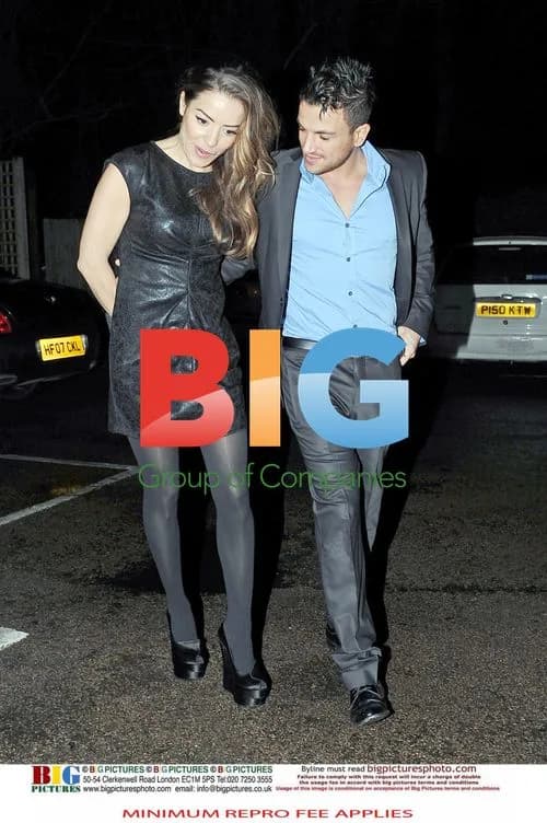 Peter Andre and Elen Rives Dine at Italian Restaurant