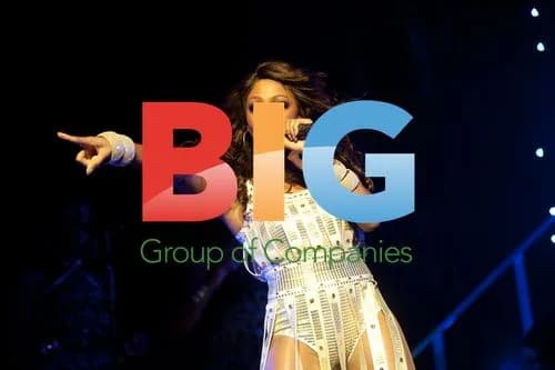 Alexandra Burke Performing in Belfast
