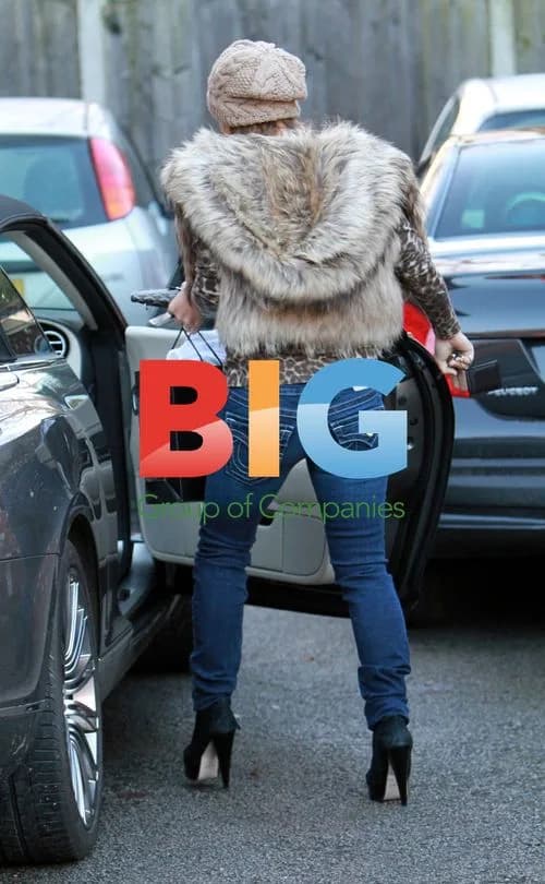 Coleen Rooney Leaving Salon