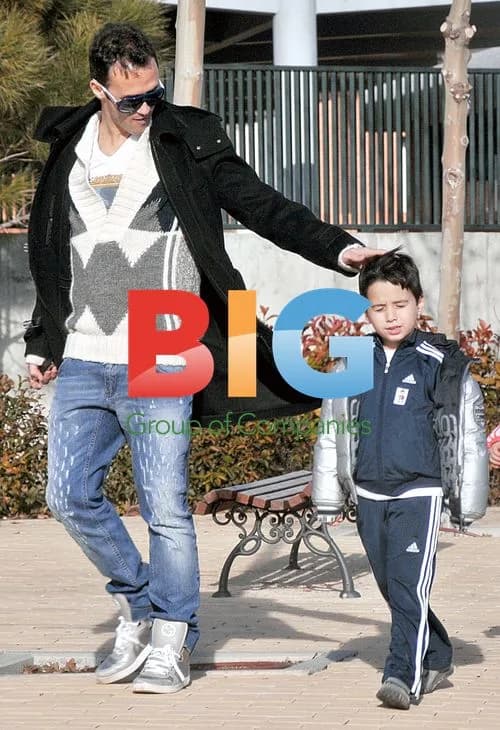 Ricardo Carvalho and wife pick up kids