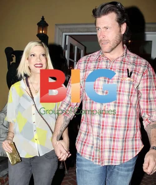 Tori Spelling and Dean Mcdermott Spotted Leaving Dinner