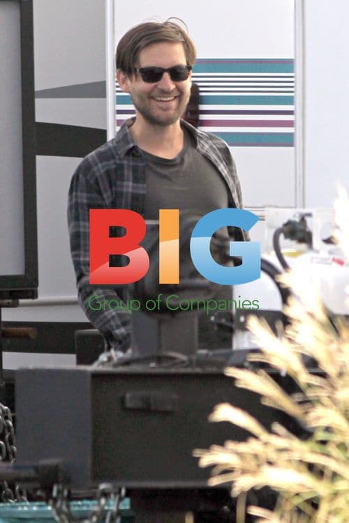 Leo DiCaprio and Tobey Maguire on set of Red Riding Hood