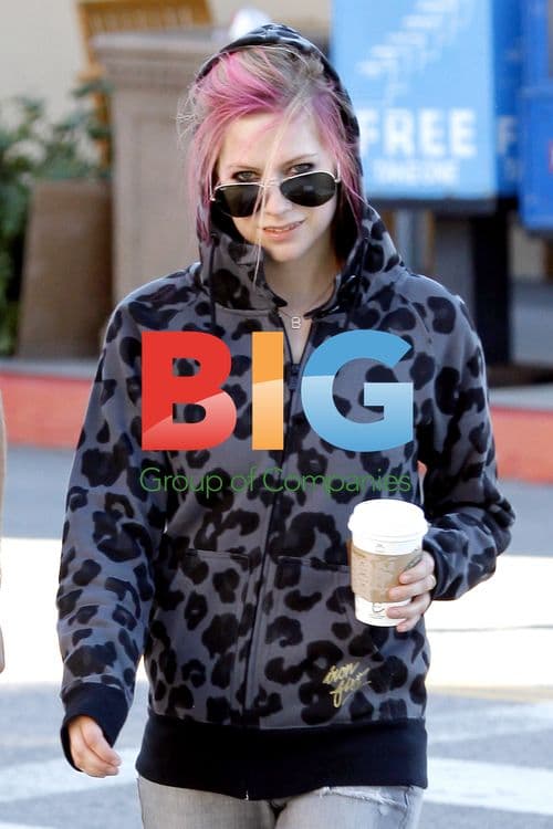 Brody Jenner and Avril Lavigne get coffee in Beverly Hills