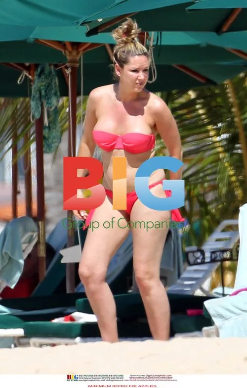 Claire Sweeney's Bikini Malfunction