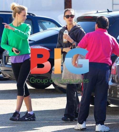 Jessica Alba Spotted Leaving Gym with Friends