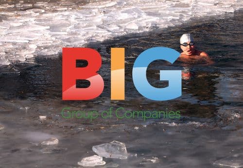 Chinese seniors swim in frozen Beijing lake