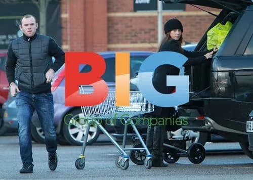 Wayne & Coleen Rooney Shopping in Cheshire