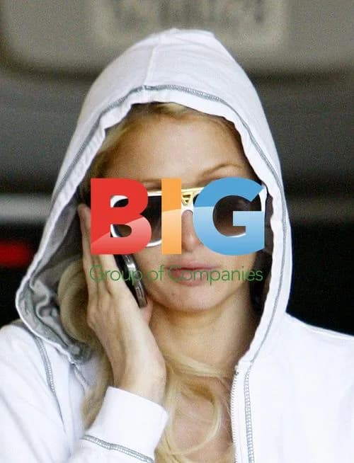 Paris Hilton at Beverly Hills Salon
