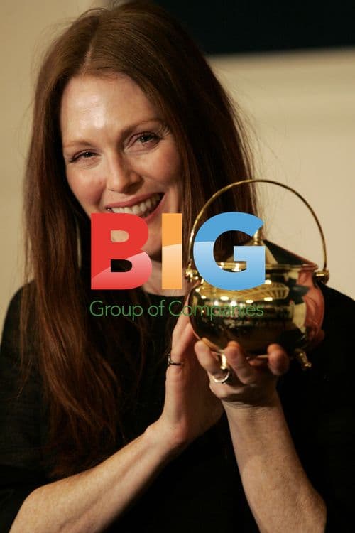 Julianne Moore at 2011 Hasty Pudding Woman of the Year