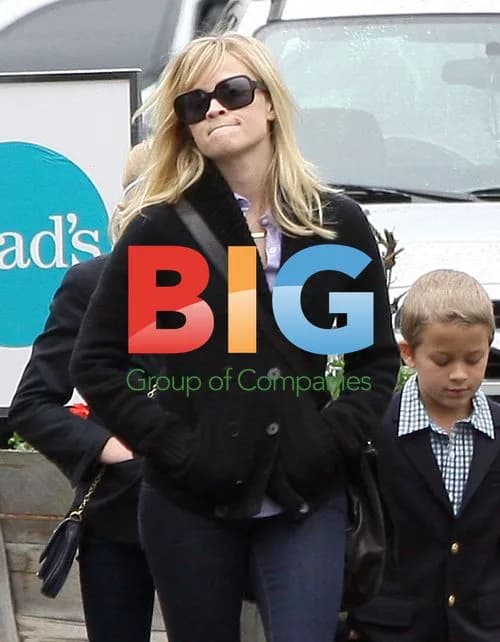 Reese Witherspoon and family leaving church