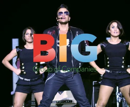 Peter Andre Performs at Haigh Hall