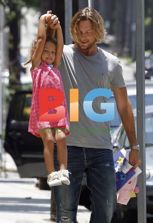 Gabriel Aubry and Daughter Nahla Leave LA Center