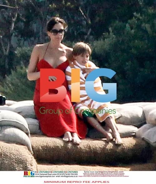 Beckham Family Celebrates 12th Anniversary