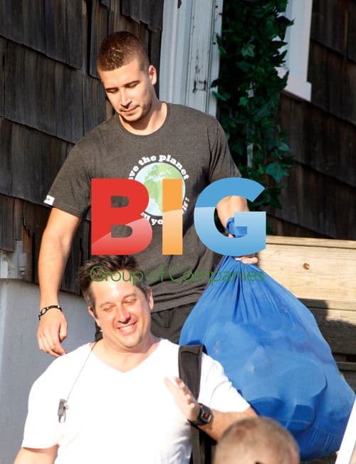 Jersey Shore Cast Welcomes Vinny