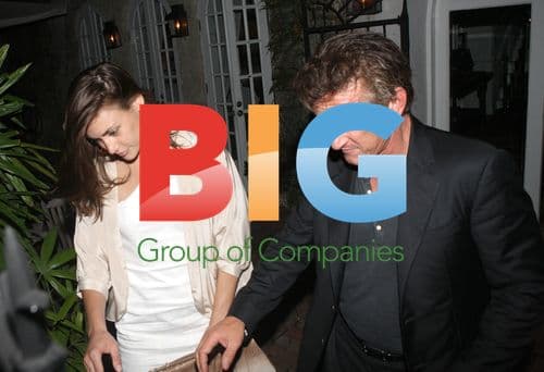 Sean Penn and new girlfriend leaving restaurant