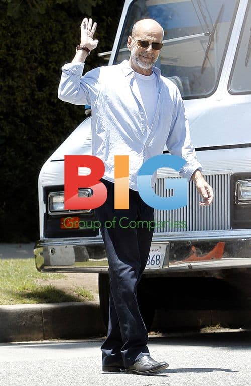 Bruce Willis and Emma Heming tour new home