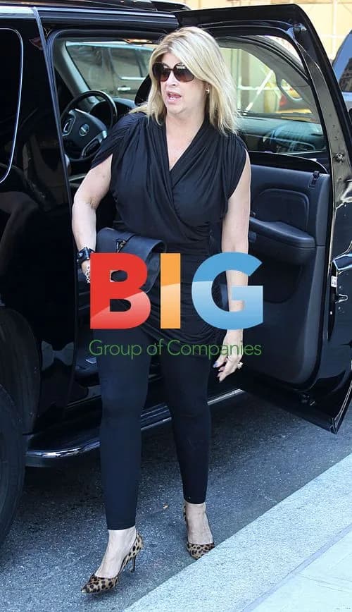 Kirstie Alley Arrives at Hotel in NYC