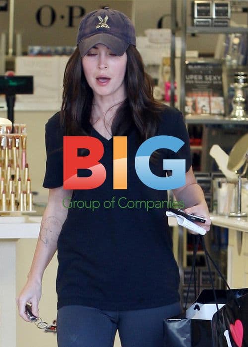 Megan Fox Shopping in Studio City