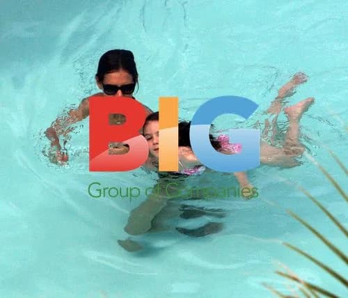 Actress Katie Holmes and daughter Suri swim in Miami