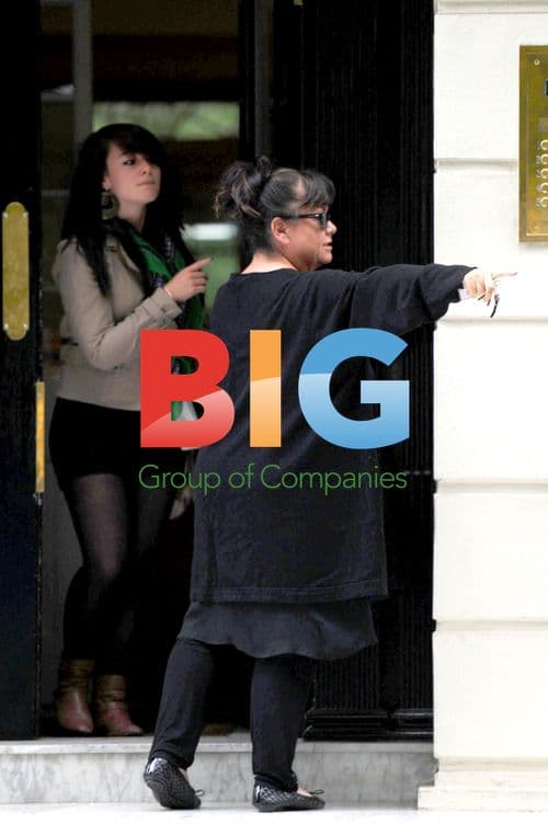 Dawn French and Daughter on Doorstep