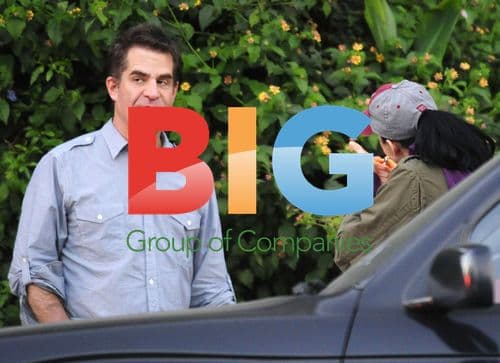 Sarah Silverman Smokes Alleged Joint in LA