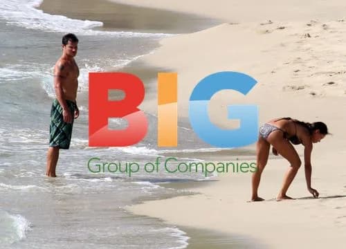 Nick Lachey and Vanessa Minnillo on Beach Getaway