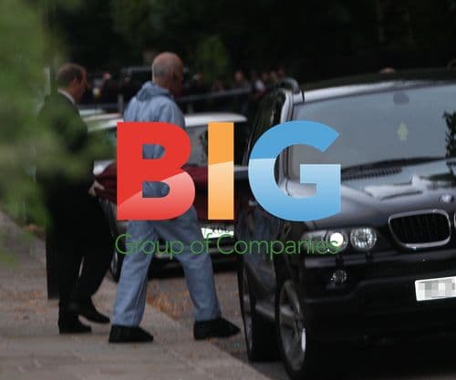 Amy Winehouse Taken to Coroner's Van