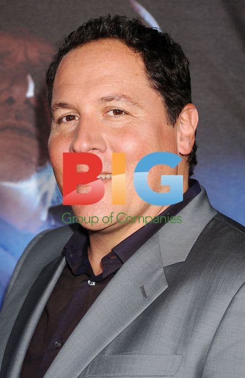 Jon Favreau at "Cowboys & Aliens" Premiere