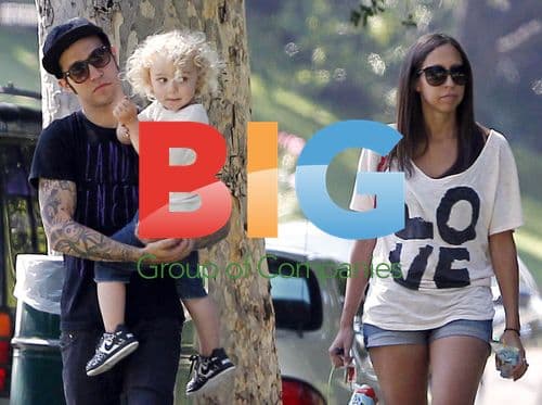 Pete Wentz with son Bronx and mystery girl