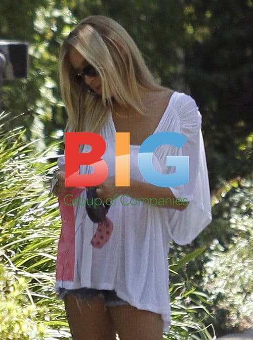 Kristin Cavallari Walks Dog in West Hollywood