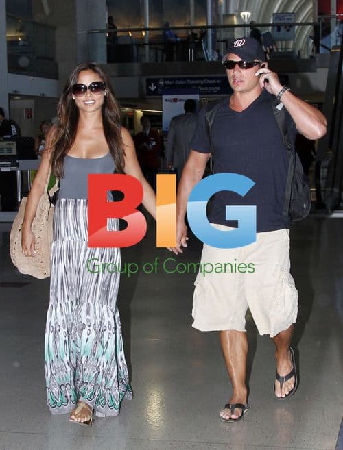Nick Lachey and Vanessa Minnillo at LAX