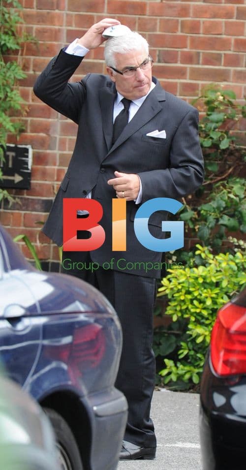 Celebs at Amy Winehouse Crematorium