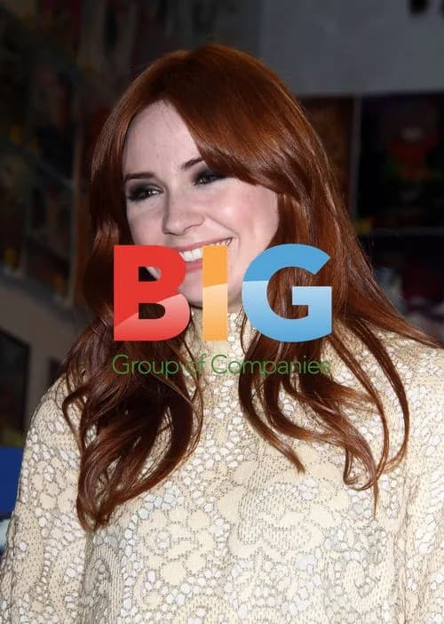Matt Smith & Karen Gillan Sign DOCTOR WHO