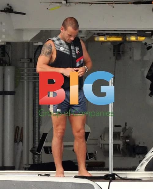 Wesley Sneijder\'s Family Vacation