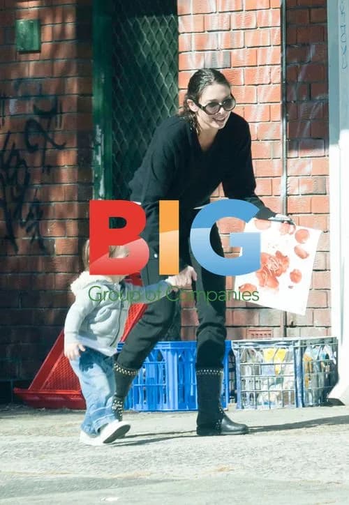 Erica Packer Picks Up Kids From Kindergarten