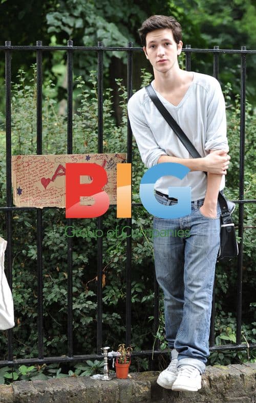 Flowers for Amy Winehouse