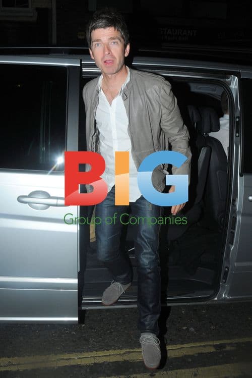 Noel Gallagher and Wife Arrive at London Club