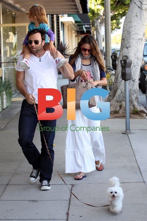Alessandra Ambrosio Out with Family
